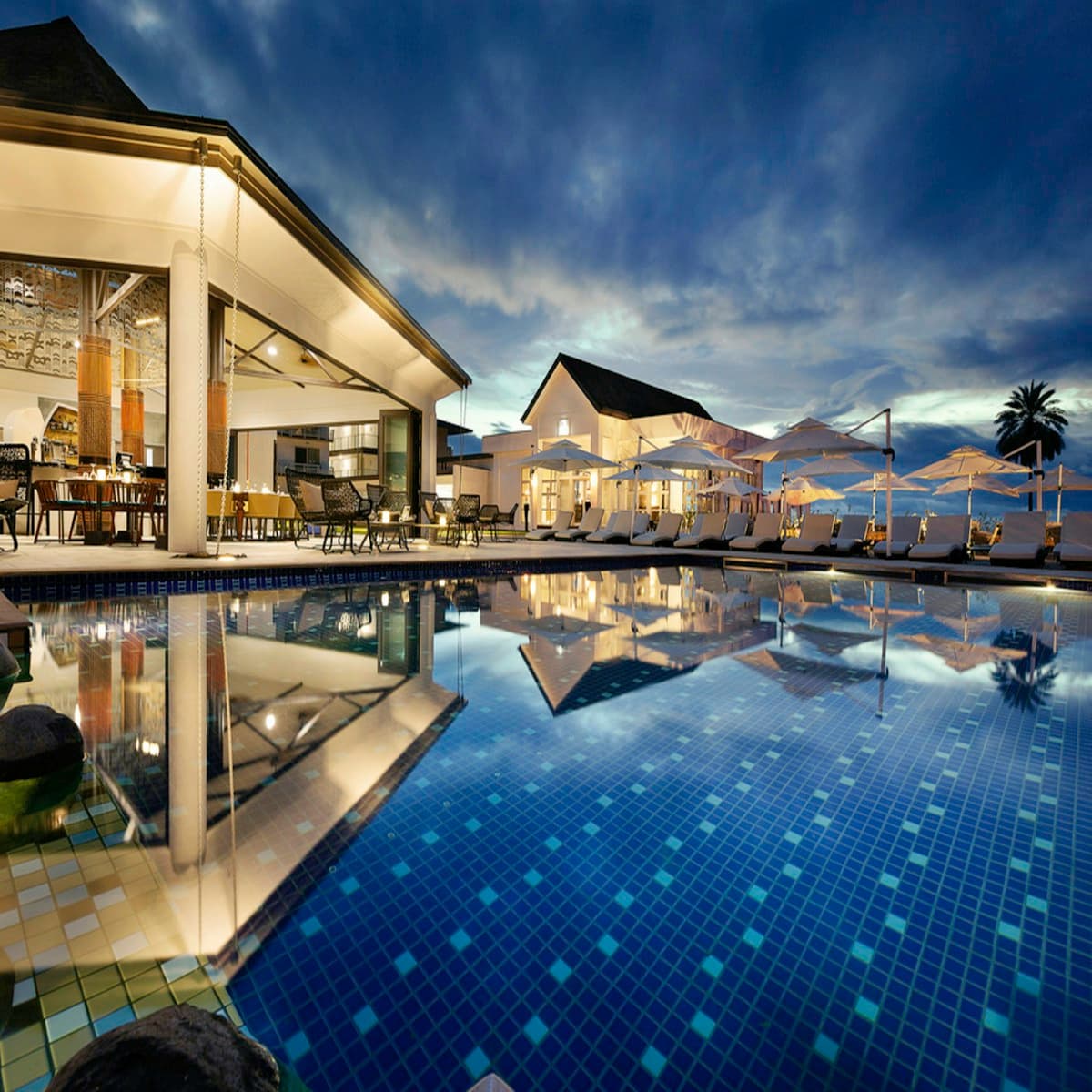 Luxury & Premium - Resort pool